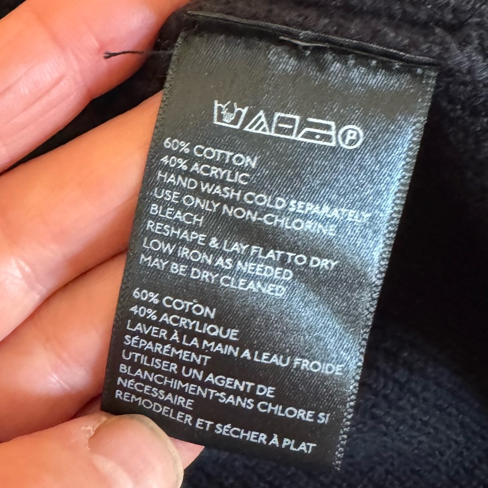Urban Outfitters cropped quarter zip black sweater - Picture 4 of 7